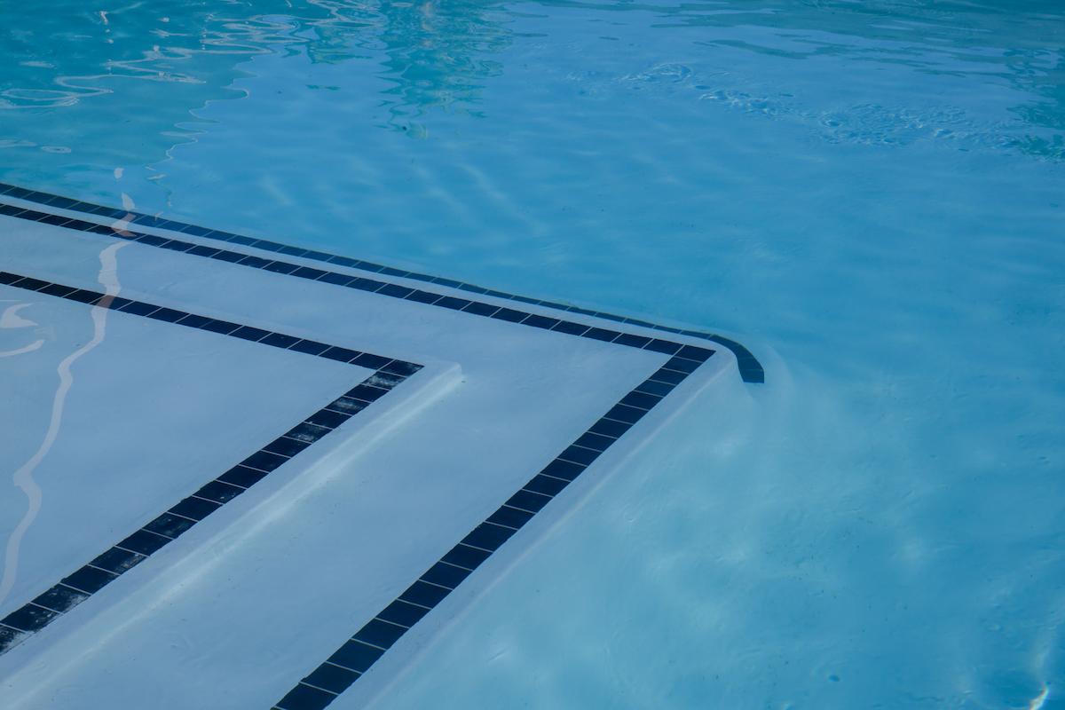 Private home swimming lesson in Elstree Hertfordshire WD6