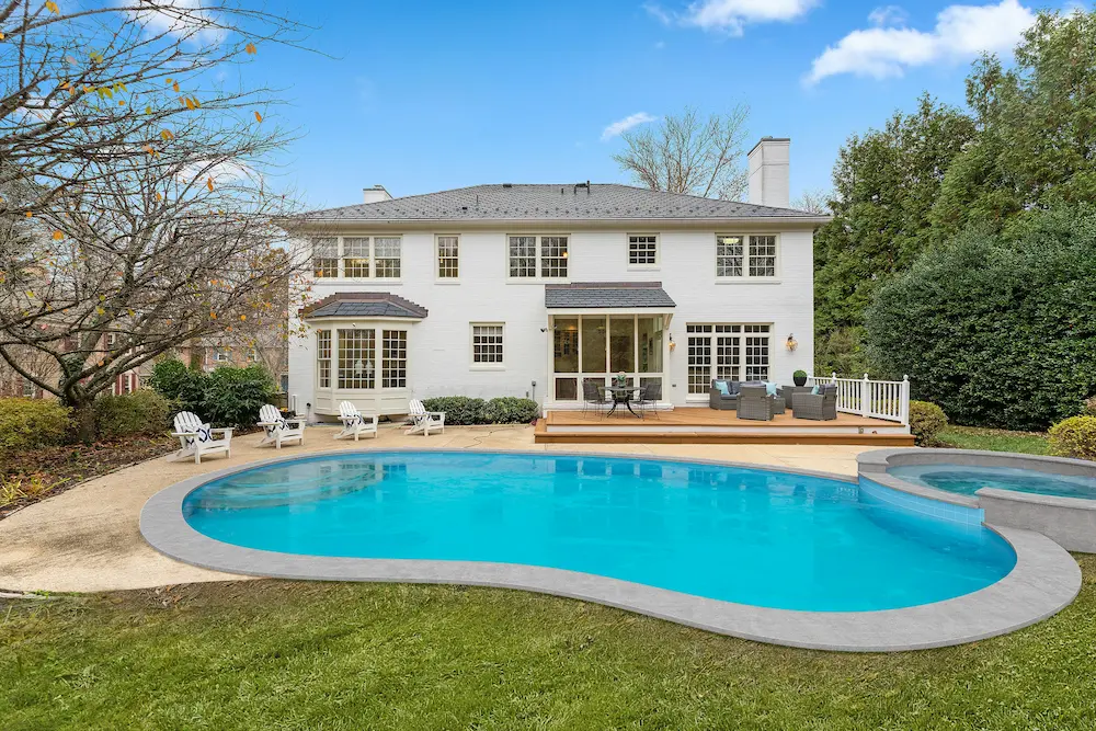 Private home swimming lesson in Northwood North London HA6