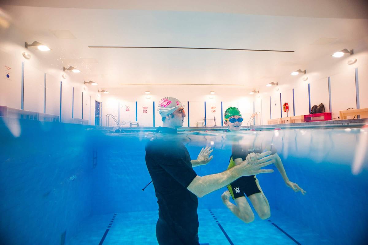 Private 1-to-1 swimming lesson for adult beginner